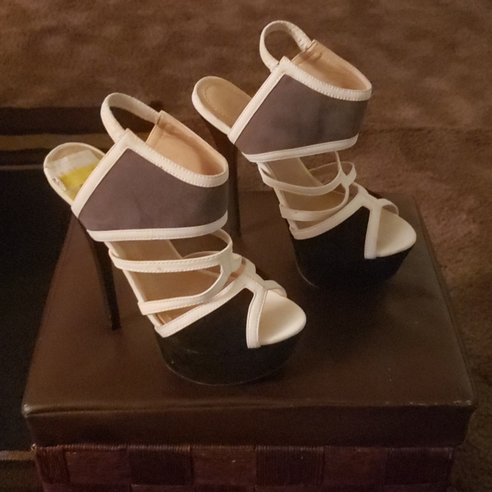 Color block Heels - Picture 5 of 8